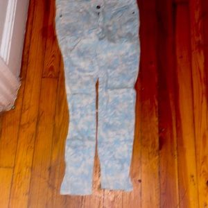 Never worn before but has been washed before